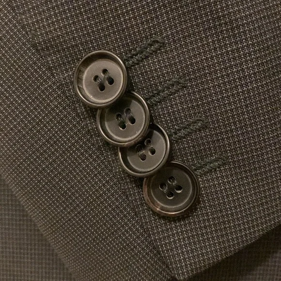 Boss (40R) - Picture 2 of 13